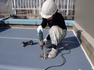 埼玉県さいたま市西区指扇,モルタル壁塗装.モルタルひび割れ.笠木シーリング.さいたま市シーリング.樹脂接着剤注入施工技能士.屋根外壁塗装,,サイワ塗装工業,雨樋塗装,付帯部塗装,ベランダ防水工事完了,ベランダFRP防水,遮断熱塗料ＧＡＩＮＡ,ガイナ,さいたま市西区塗装,さいたま市外壁塗装,埼玉外壁塗装,さいたま評判外壁塗装,外壁塗装専門店,クリアー塗装,施工事例,屋根外壁塗装,サイワ塗装工業,ガイナ施工認定店,UVプロテクトクリアー塗装さいたま,FRPトップコート,さいたまベランダ防水工事,シーリング,コーキング,シーリング施工,シーリング打ち替え,さいたまシーリング工事,さいたま市,さいたま市塗り替え,一般住宅,家塗り替え,埼玉県,塗り替え,川越市塗装,川越市ＧＡＩＮＡ塗り替え,屋根温度差,屋根温度変化,夏の暑さ,冬の寒さ,ＧＡＩＮＡ温度変化,屋根遮熱,セルフクリーニング,光触媒,ＴＯＴＯ,ハイドロテクト,外壁塗装,外壁サイディング塗装,遮断熱塗料ガイナ,さいたま市外壁塗装,屋根外壁塗装,シーリング,ひび割れ補修,タスペーサー,サイワ塗装工業,下地処理,ベージュ,日進産業ガイナ,施工認定店,家の塗り替え,さいたま市浦和区,浦和外壁塗装,屋上防水工事,ウレタン防水工事,ベランダ防水工事,外壁塗装シーリング,一級塗装技能士,一級防水施工技能士