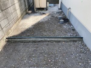 土間工事　伸縮目地　さいたま市　ひび割れ