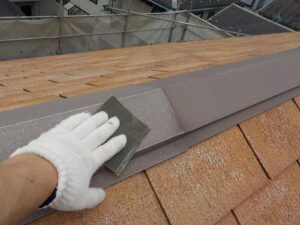 屋根　ケレン作業　さいたま市西区　塗装
