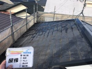 屋根　施工前　塗り替え　屋根塗装　さいたま市