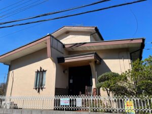 塗装前　施工後　全景　さいたま市　屋根塗装　外壁塗装