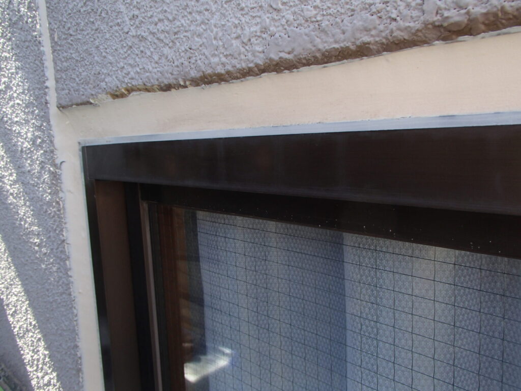 外壁塗装　窓清掃　細かなところまで施工　洗浄