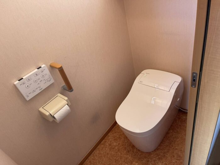 トイレ交換Panasonicアラウーノ 節水・自動洗浄機能 トイレ交換工事