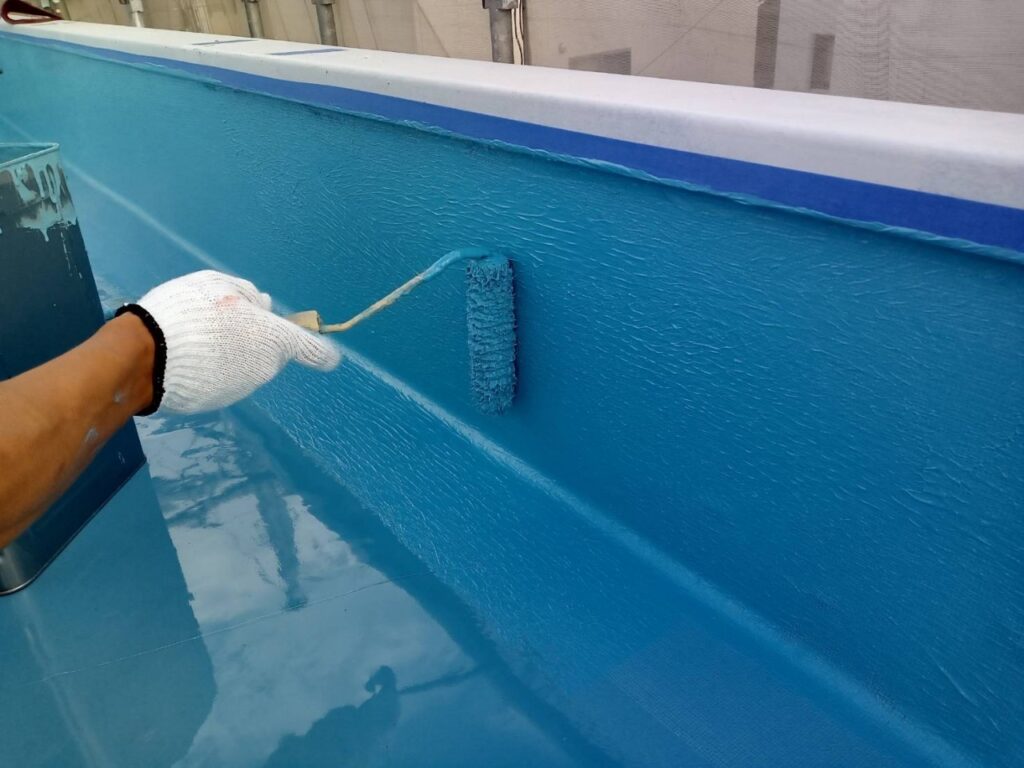 立上りウレタン塗布　屋上防水工事　通気緩衝工法　ウレタン