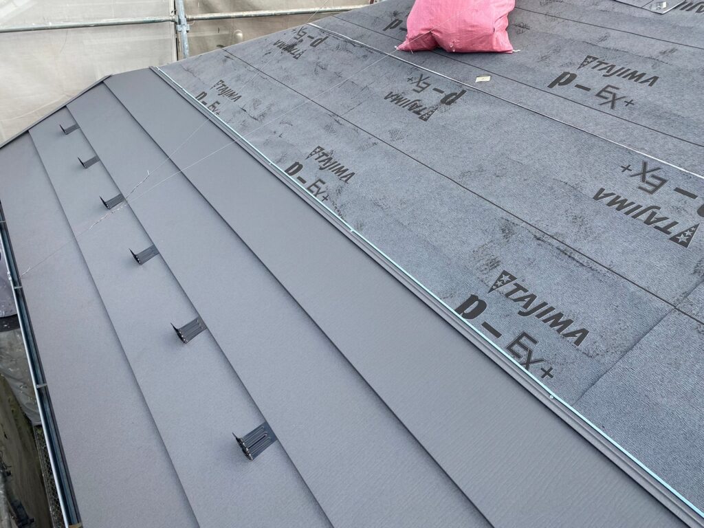 外壁　屋根　ベランダ　屋上　塗装　ベランダ　カバー工法　 さいたま市　施工