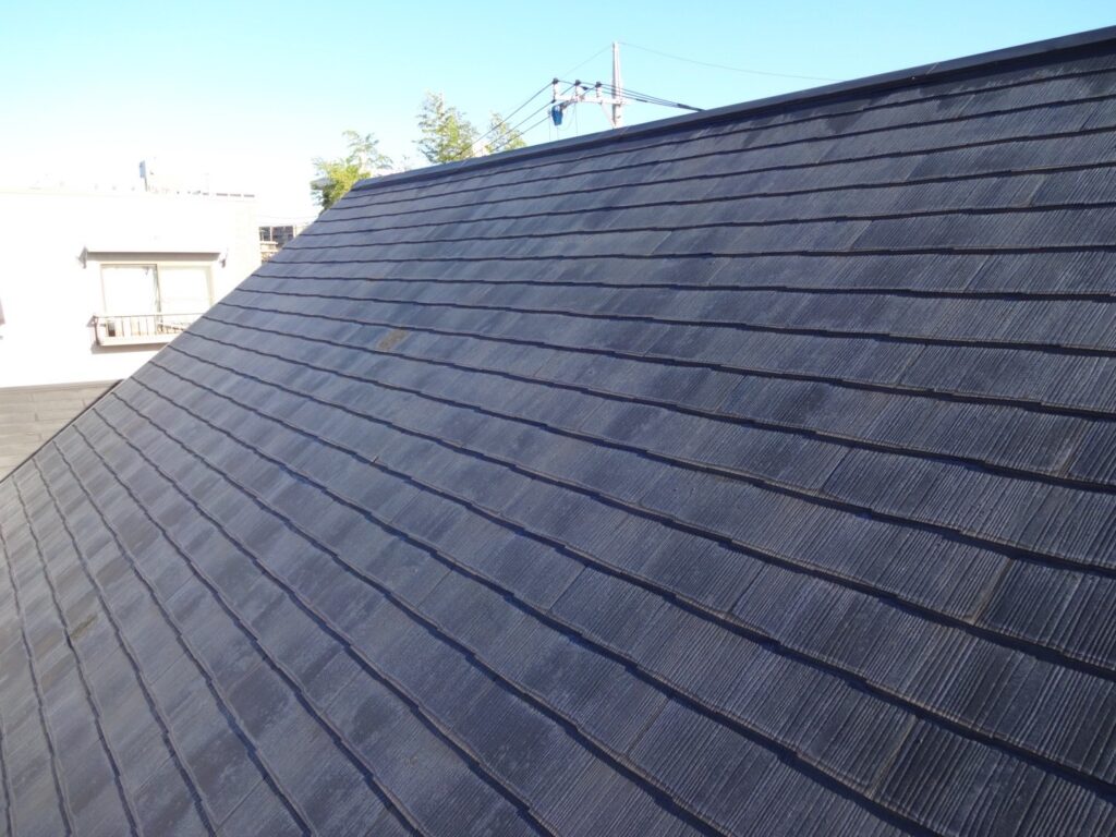 劣化したスレート屋根 施工前の状況