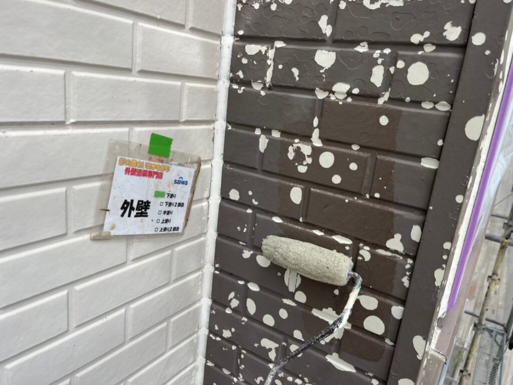 外壁 下塗り1回目 パーフェクトトップ ND-503